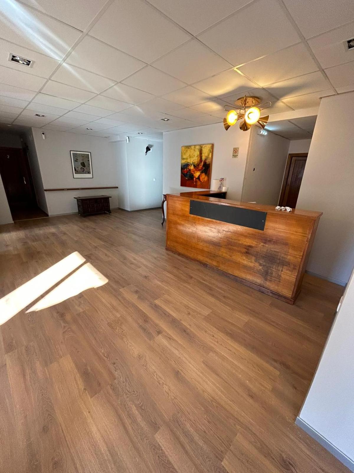 Las Palmeras Hotel Хихон Екстериор снимка